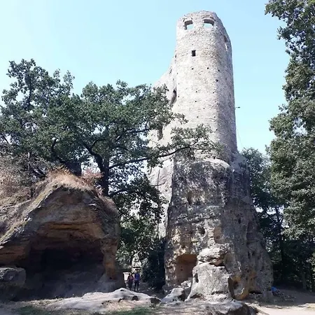 Pod Zámkem Mnichovo Hradiště